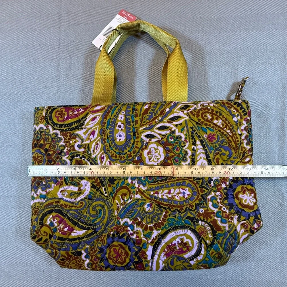 Vera Bradley Essential Lunch Tote Buta Spray Paisley Quilted Cotton 50171-20344